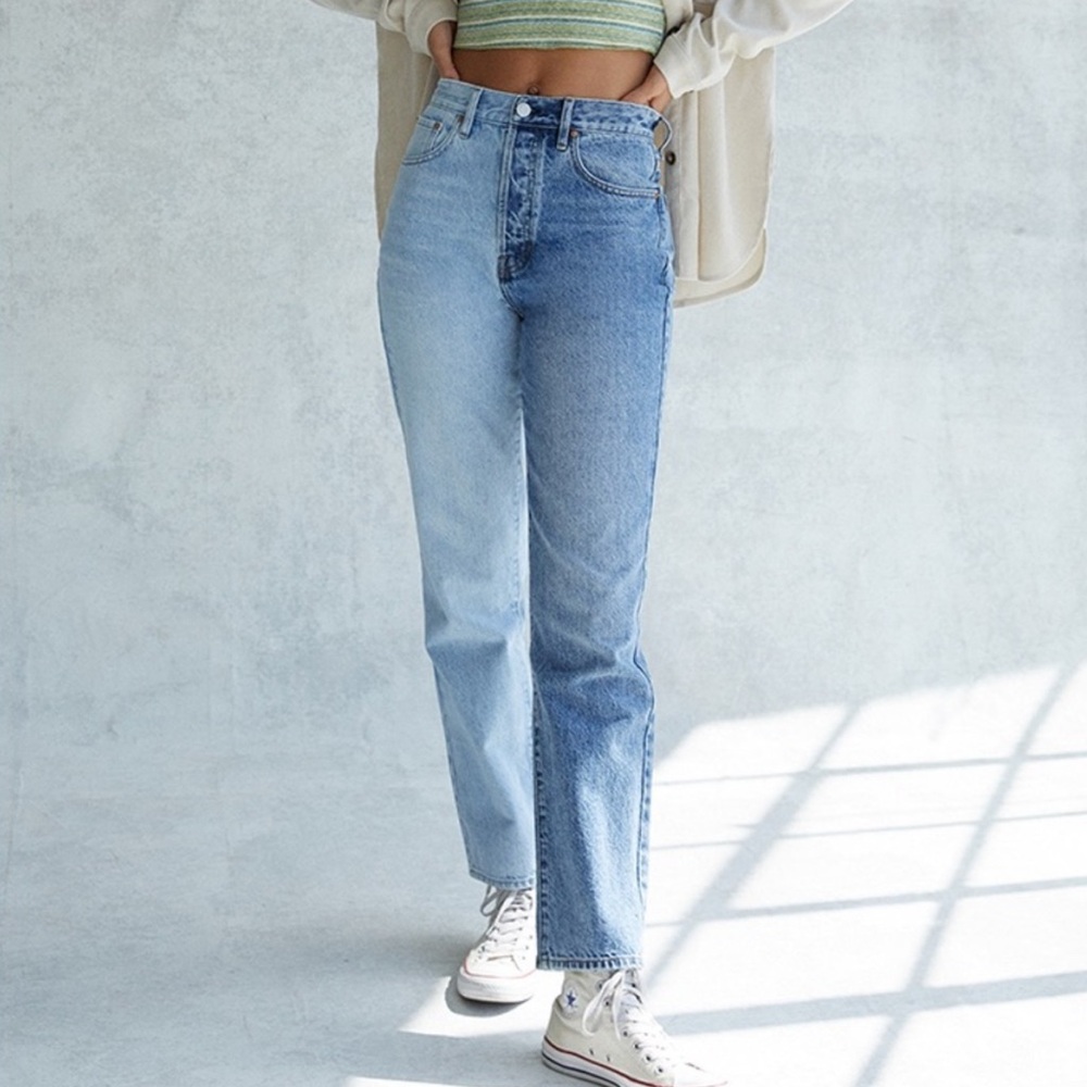 Pacsun two tone dad Jean size 26. Dark and medium wash